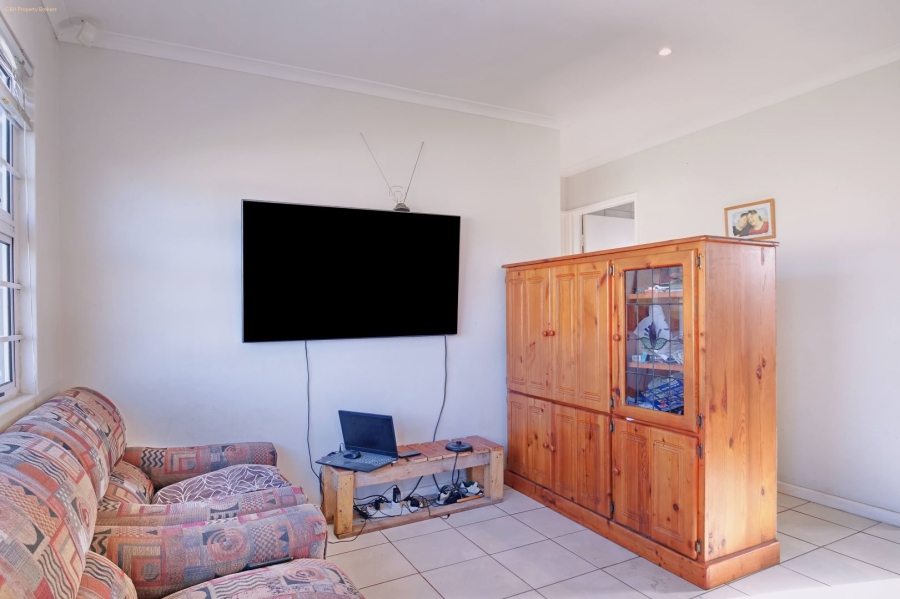 2 Bedroom Property for Sale in Sherwood Eastern Cape
